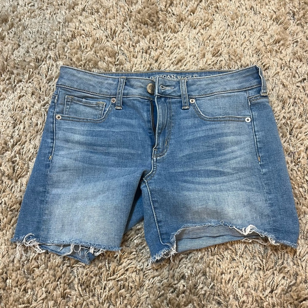 Women’s American eagle jean shorts size 6